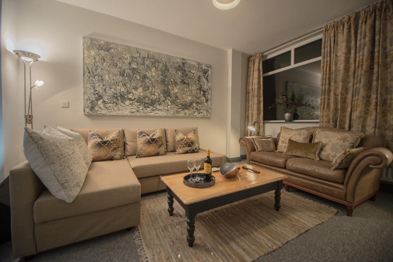Barnston House - Heswall - Spacious Homely Holiday Home By Rework Accommodation Extérieur photo