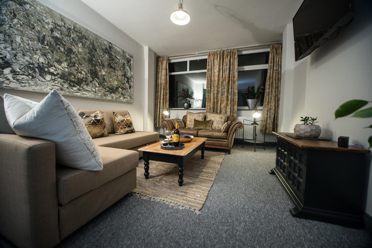 Barnston House - Heswall - Spacious Homely Holiday Home By Rework Accommodation Extérieur photo